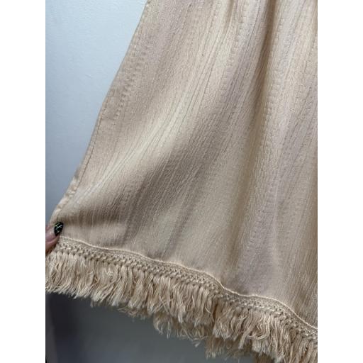 Pantalón corto flecos  [1]
