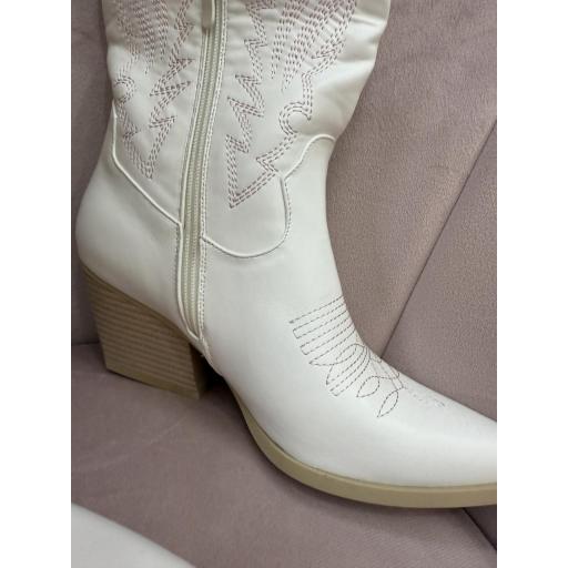 Botas cowboy blancas  [6]