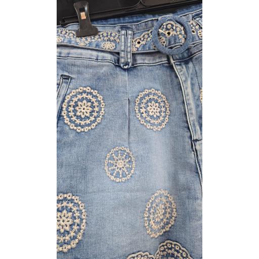 Shorts vaquero bordado  [1]