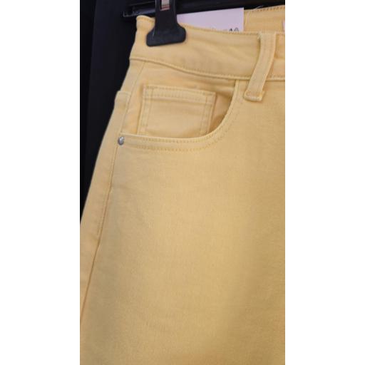 Vaquero amarillo recto  [1]