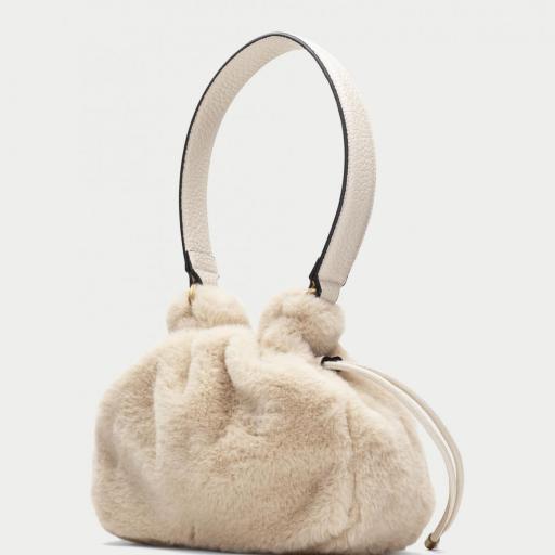 Bolso de hombro crema [1]
