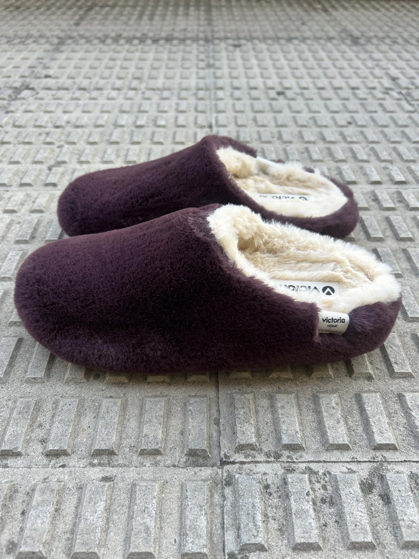 Zapatilla Norte burdeos