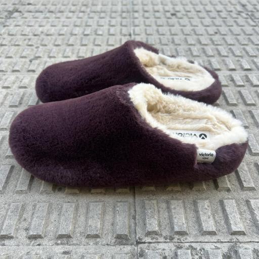 Zapatilla Norte burdeos