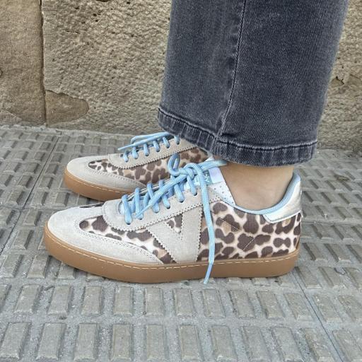 Deportiva Yura leo celeste