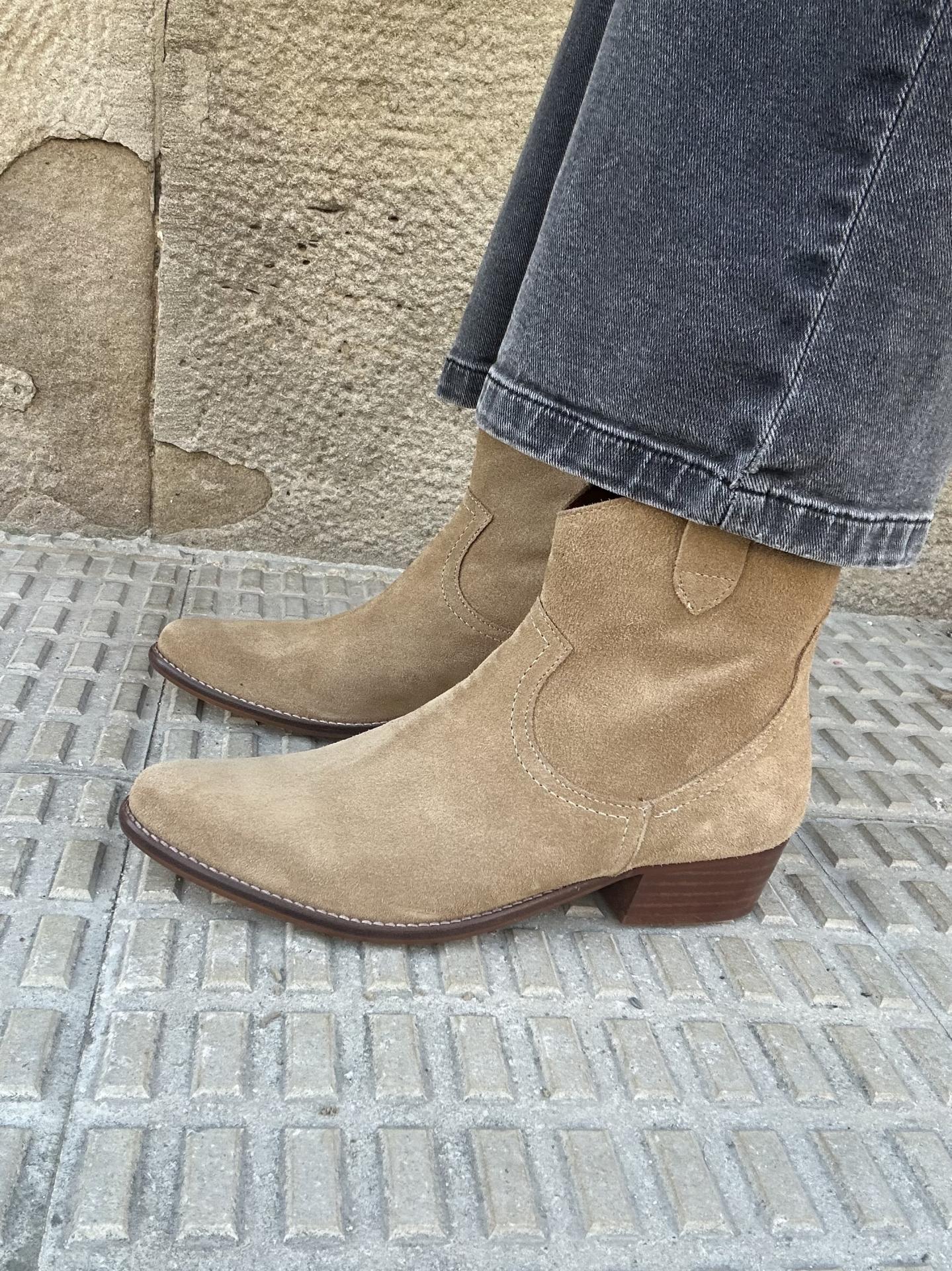 Botín Caliope camel