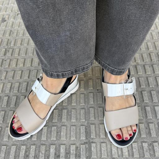 Sandalia Gina tricolor [1]