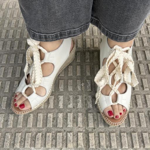 Alpargata Alyona crudo [1]