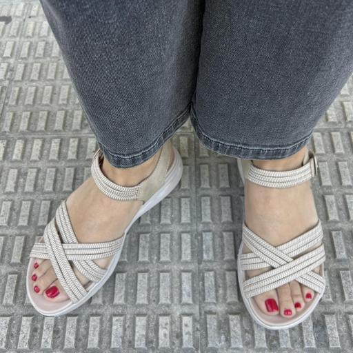 Sandalia beig suela air [1]