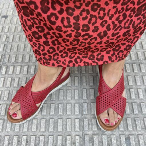 Sandalia picaditos rojo [1]