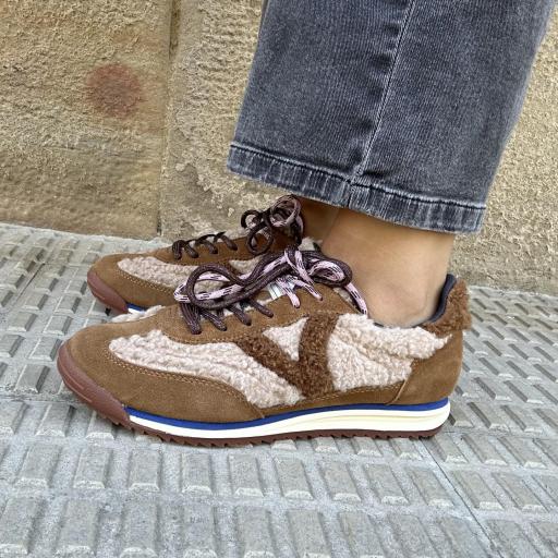 Deportiva Ada camel [0]