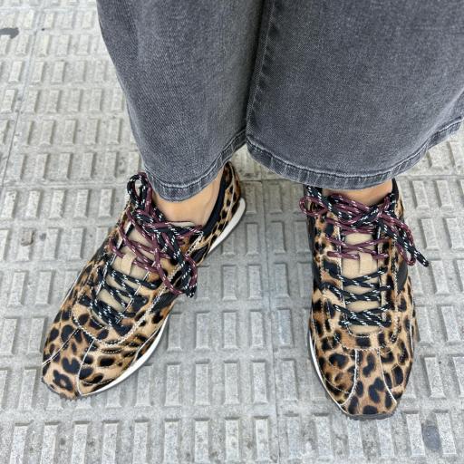 Deportiva Nina leopardo [1]