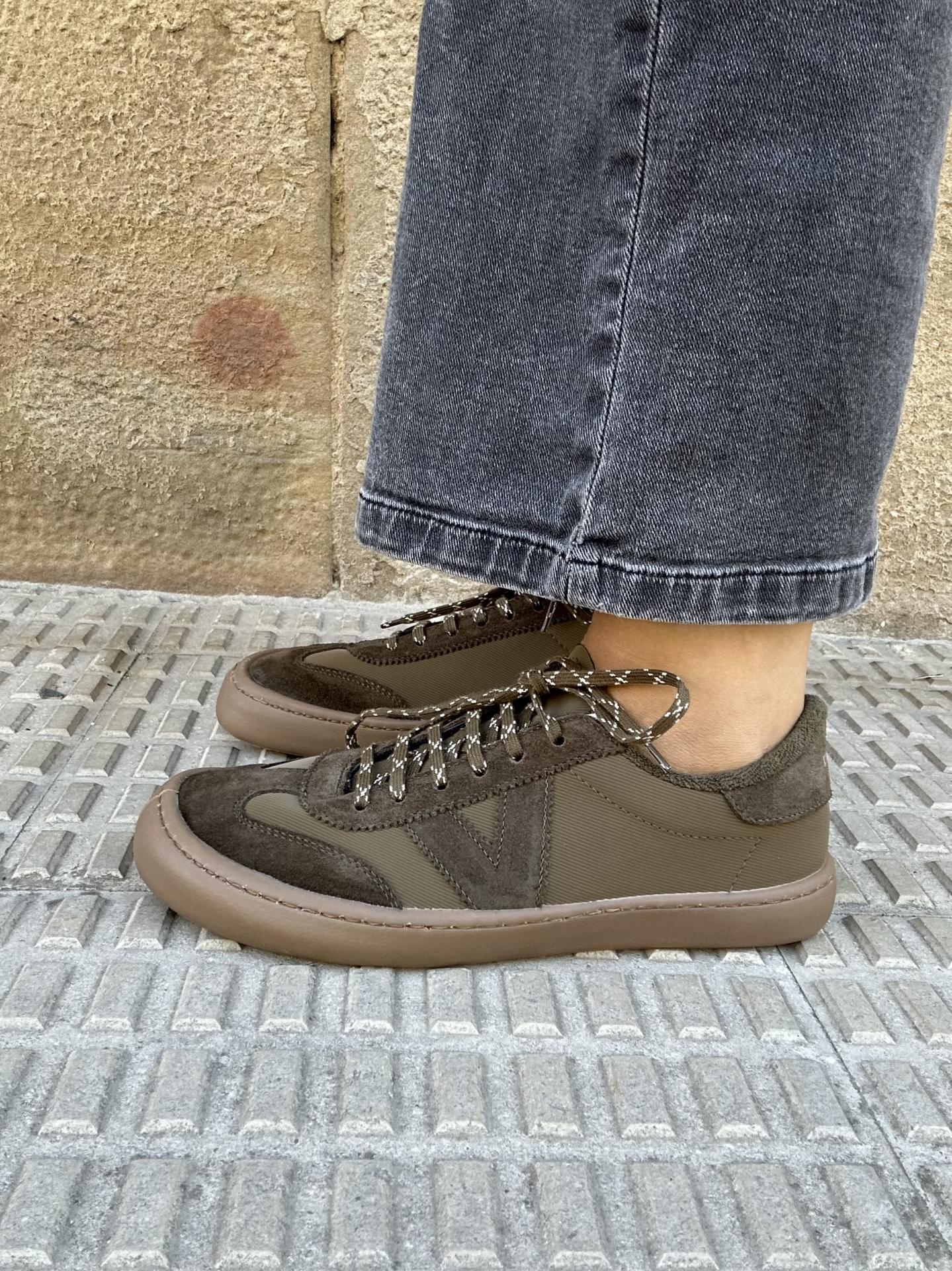 Deportiva Olmo barefoot kaki