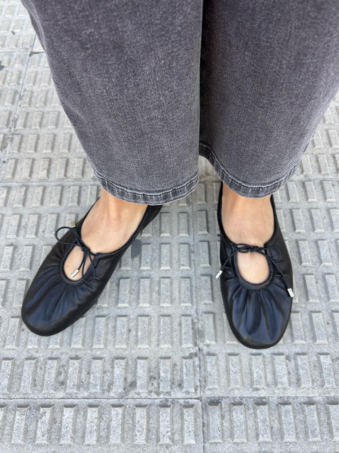 Bailarina Renoir negro