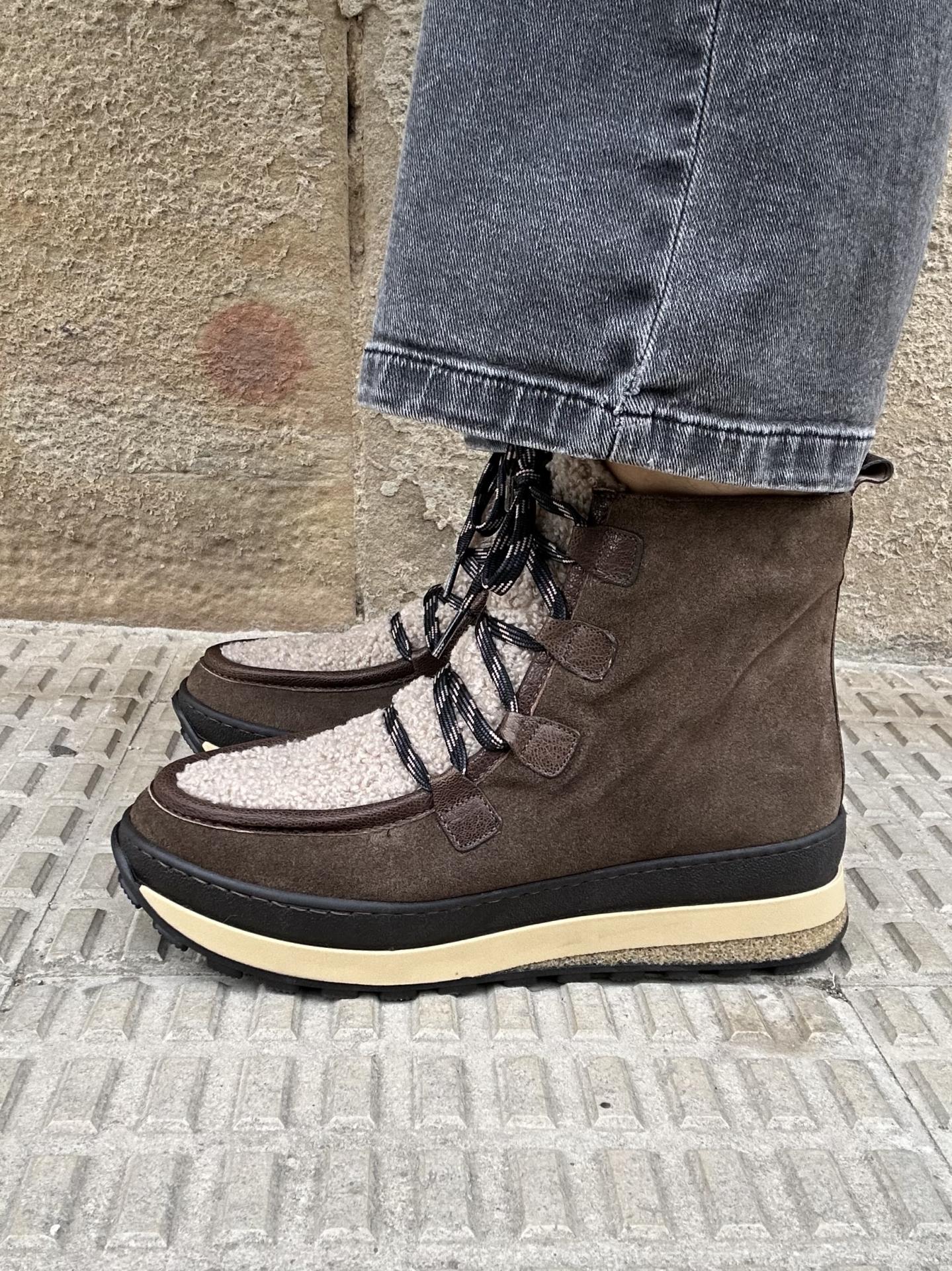 Botin Karene borreguito