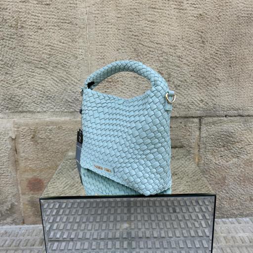 Bolso trenzado mini turquesa