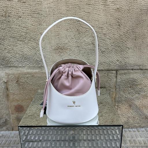 Bolso mano saquito