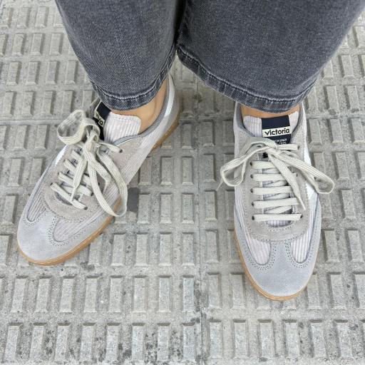 Deportiva Berlin pana Taupe [1]
