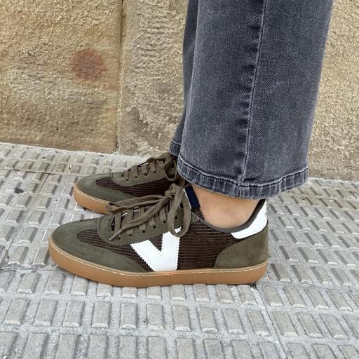 Deportiva Berlin pana Kaki [2]