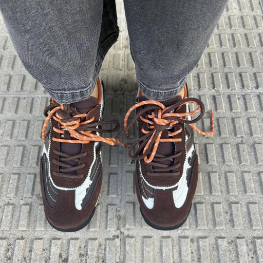 Deportiva Saturno estampado marron [1]