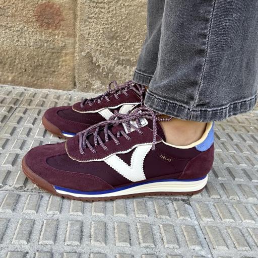 Deportiva Saturno burdeos [2]