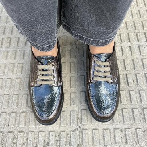 Zapato Taupe Gris charol [1]