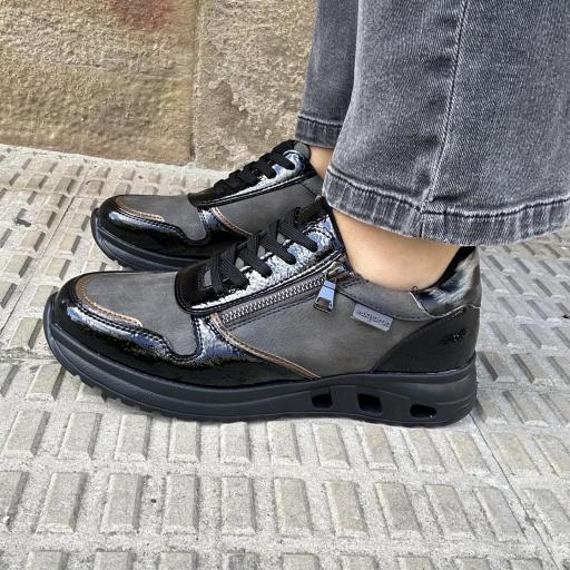 Deportiva Negro Gris cremallera [2]