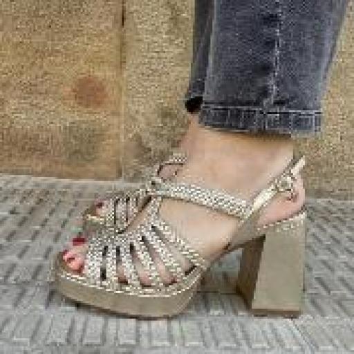 Sandalia Florencia platino [0]