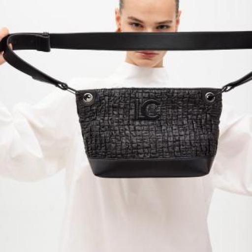 Bandolera efecto piel fruncida [1]