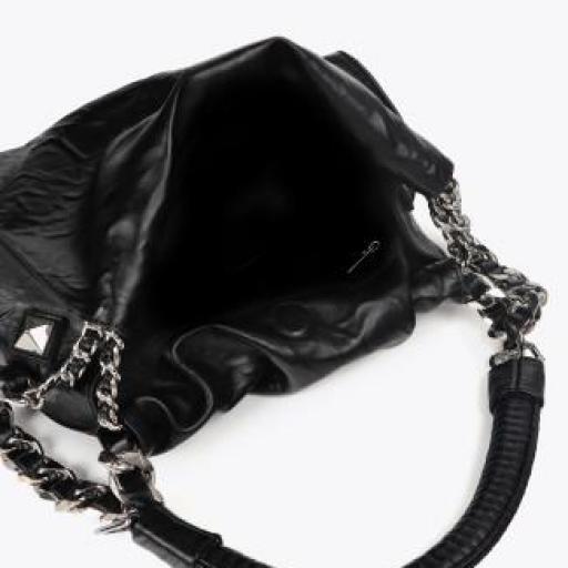 Bolso efecto arrugado detalles metalicos [2]