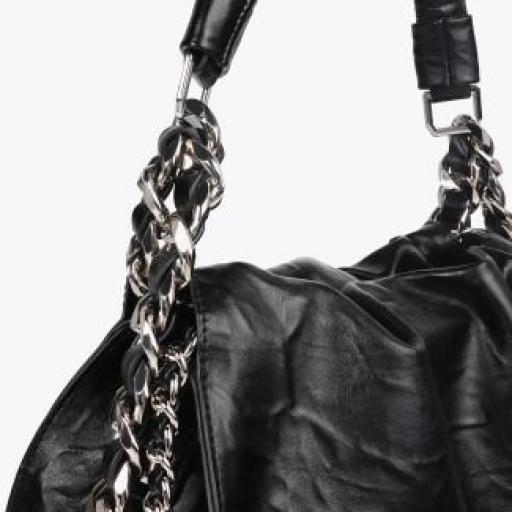 Bolso efecto arrugado detalles metalicos [1]