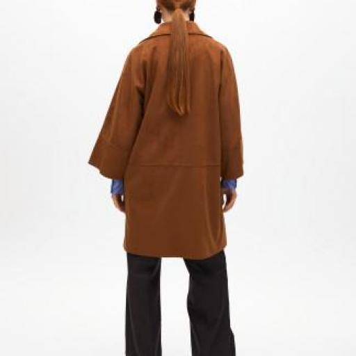 Chaqueta antelina oversize [2]