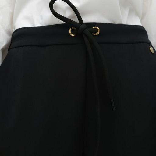 Pantalon jogger detalle cordon [0]