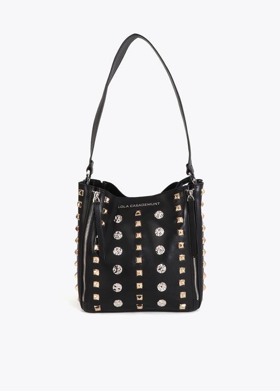 Bolso de hombro con tachas negro