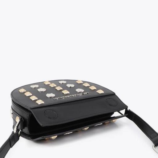 Bolso bandolera con tachas negro [1]