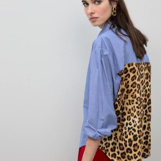 Camisa combinada rayas y animal print