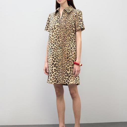Vestido camisero corto animal print [2]