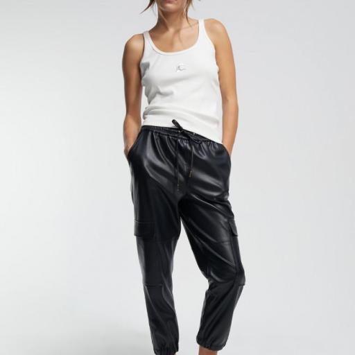 Pantalon efecto piel [0]