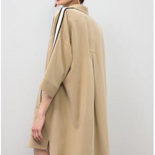 Vestido camisero escote abierto [1]