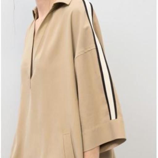 Vestido camisero escote abierto [2]