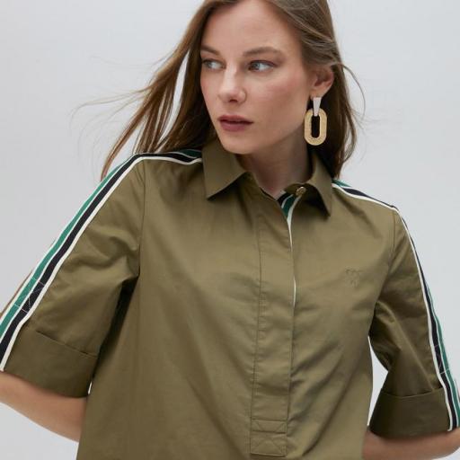 Vestido camisero midi verde [1]