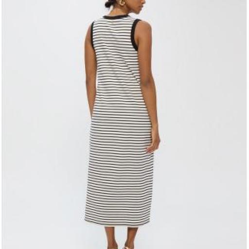Vestido midi rayas en blanco y negro [1]