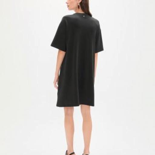 Vestido negro con strass [2]