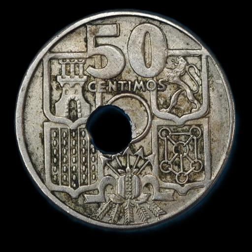 50 CÉNTIMOS 1949 - ERROR AGUJERO MUY DESPLAZADO