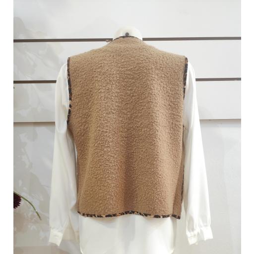 Chaleco animal print  [2]