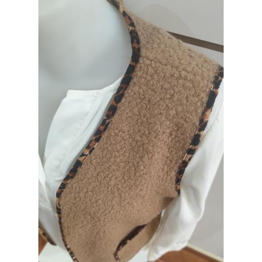 Chaleco animal print  [1]
