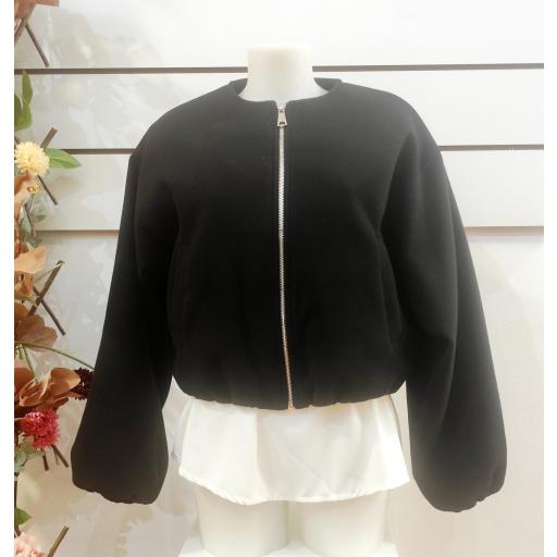 Bomber negra paño