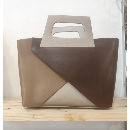 Bolso tricolor con asas rigidas y bandolera [1]