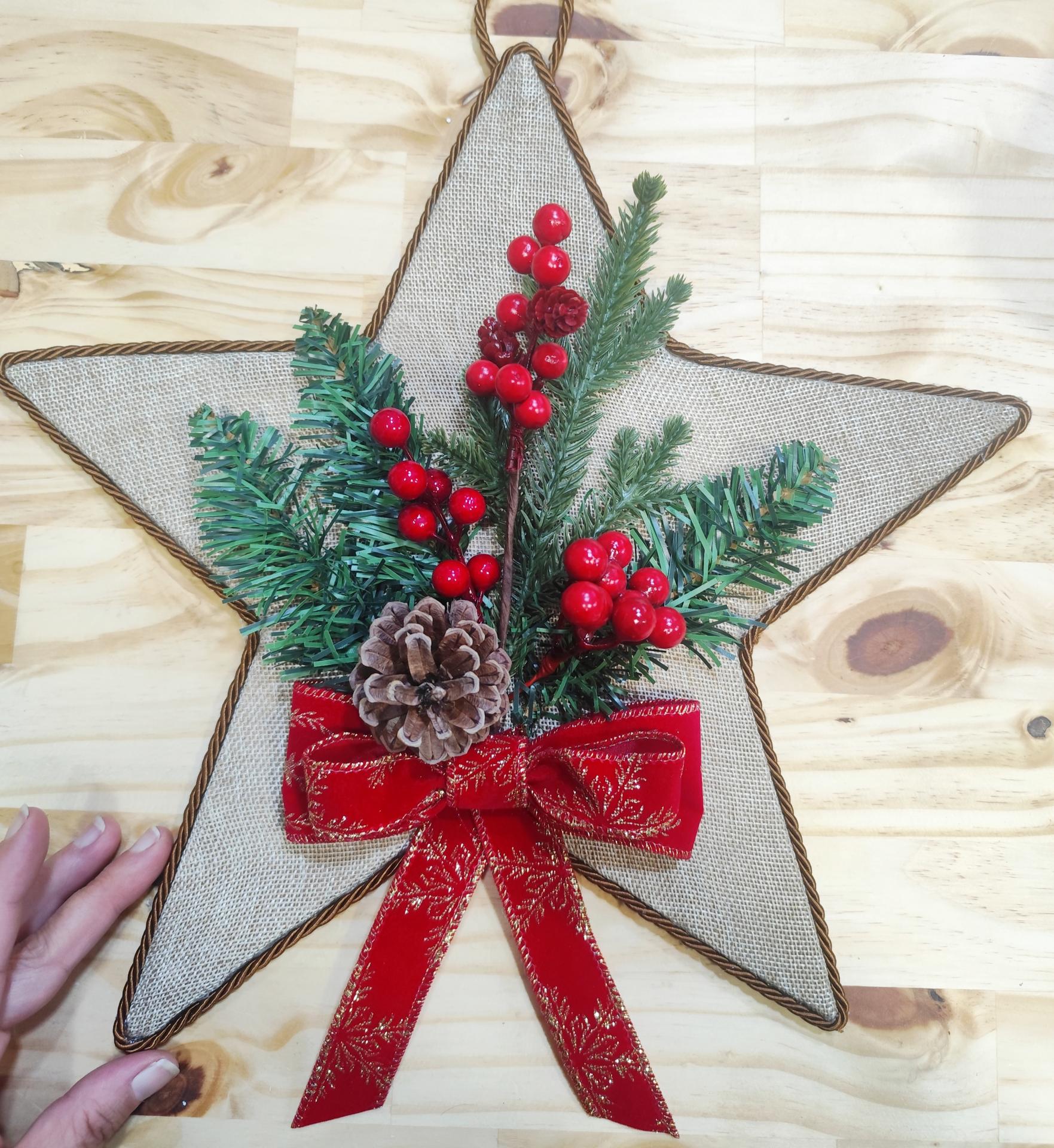 ESTRELLA DE NAVIDAD HECHA A MANO