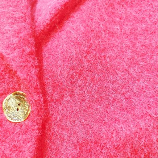 Abrigo rosa con cierre [1]