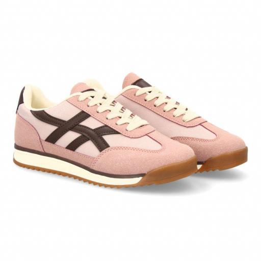 Deportiva rosa
